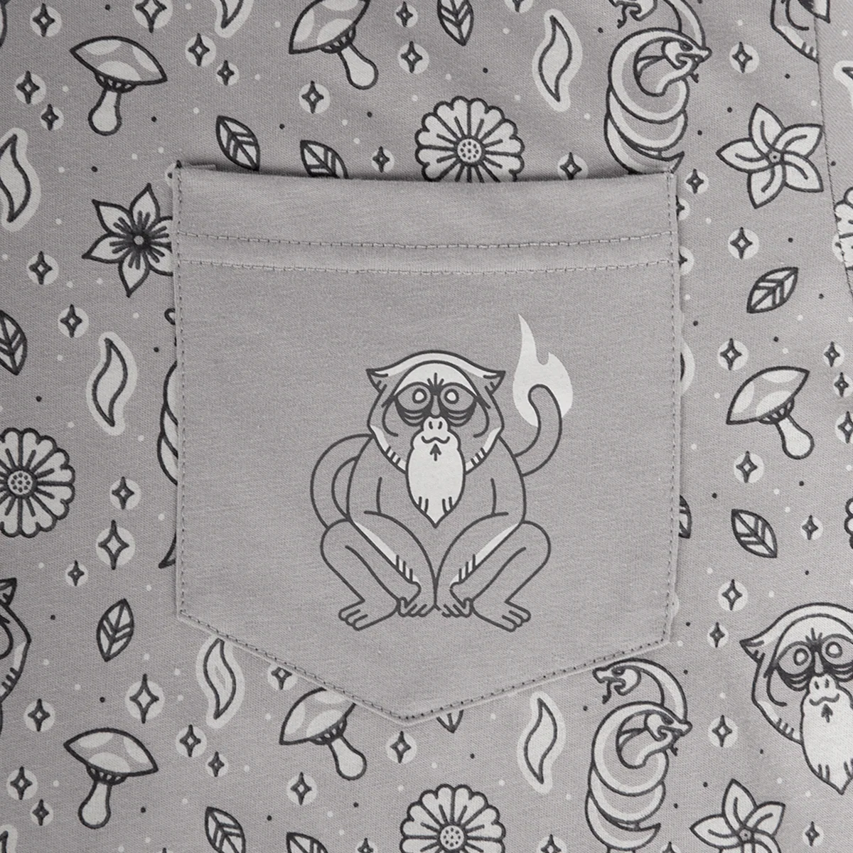 Fearne Calloway Pocket T-Shirt - Image 5