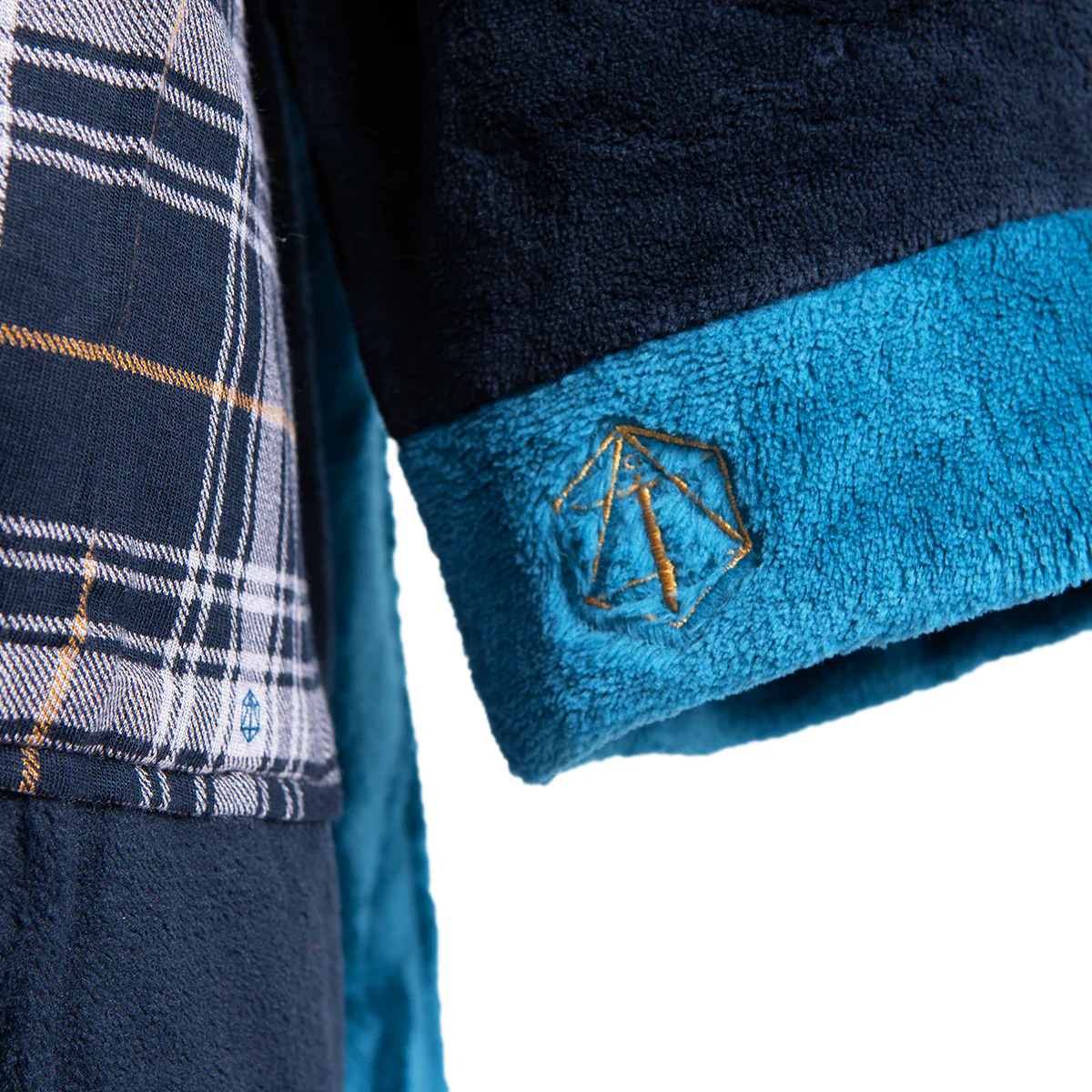 Lavish Chateau Bathrobe - Image 12