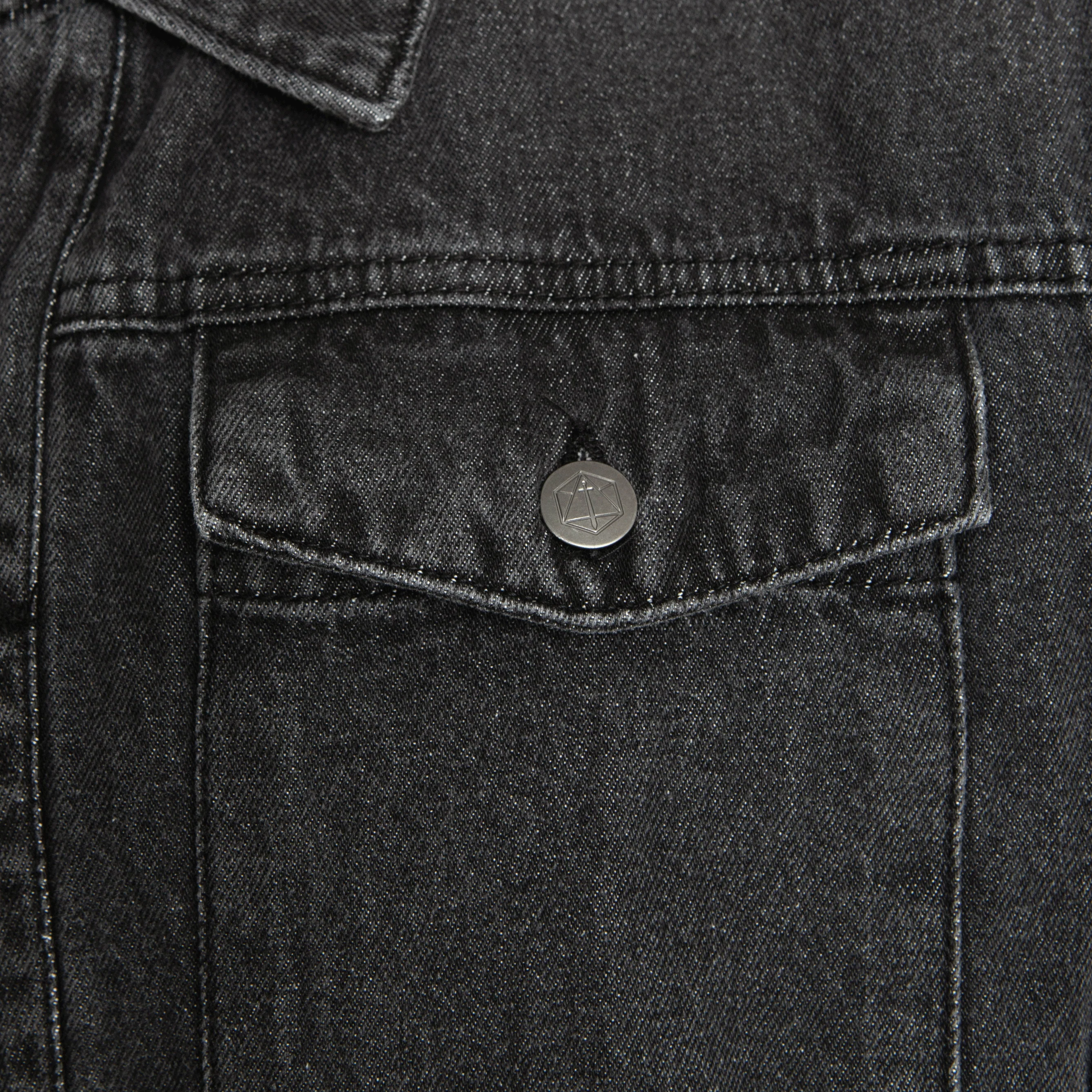 Vox Machina Collection: Grog Strongjaw Flannel Lined Denim Shirt Jacket - Image 10