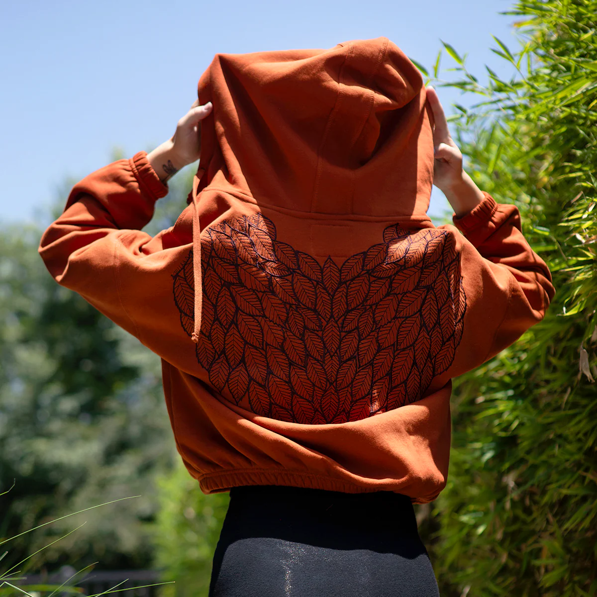 Vox Machina Collection: Keyleth Mantle of the Tempest Hoodie - Image 8
